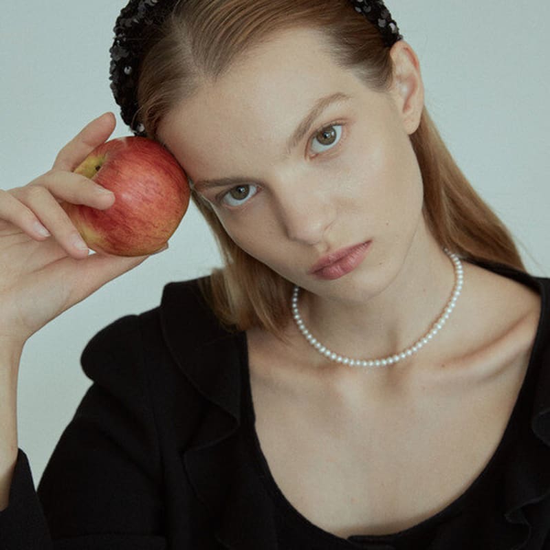 Элизабет Моментс Бархатная повязка на голову с пайетками