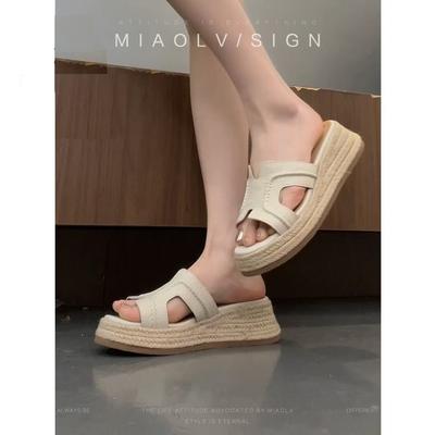 Летние женские толстые босоножки для увеличения роста на открытом воздухе, модные повседневные сандалии - корейские тапочки с открытым носком и ремешком H