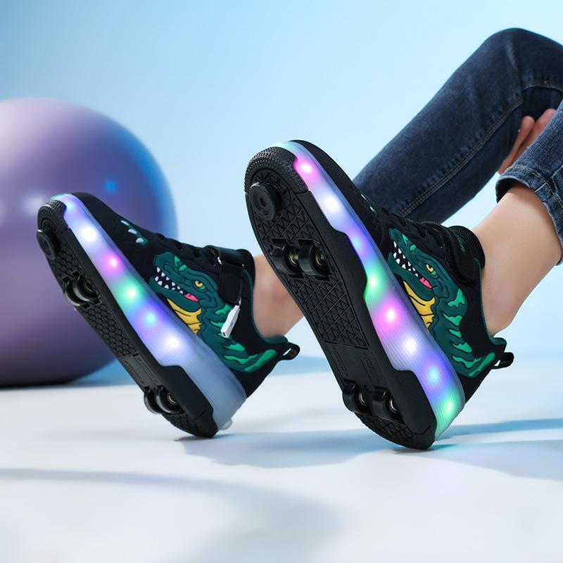 Новые туфли на роликах с колесами для мальчиков, обувь для катания на коньках, четырехколесные невидимые светящиеся туфли, модные колесные туфли для полета