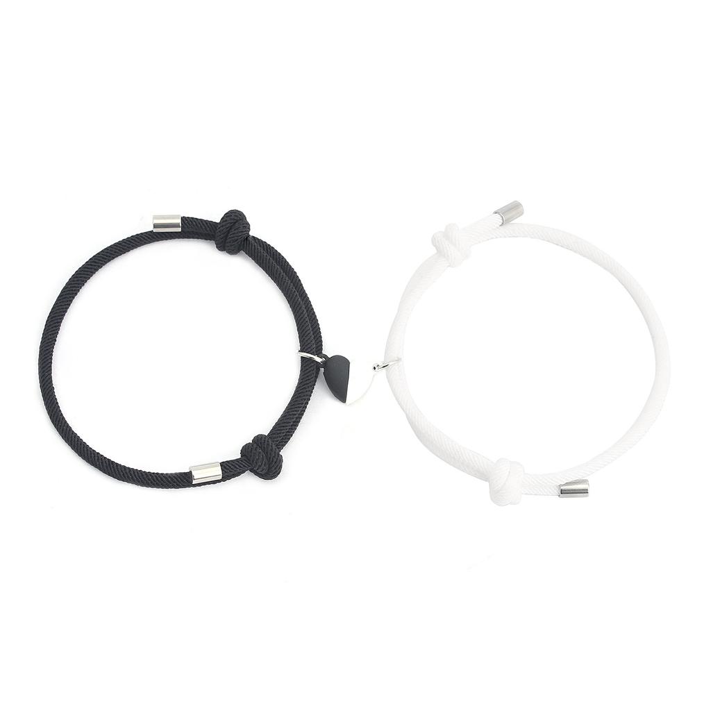 Набор из 2 штук Любовь Магнитный парный браслет Лучший друг Вечеринка Элегантный серебристый цвет Шарм в виде сердца Подарок на День святого Валентина