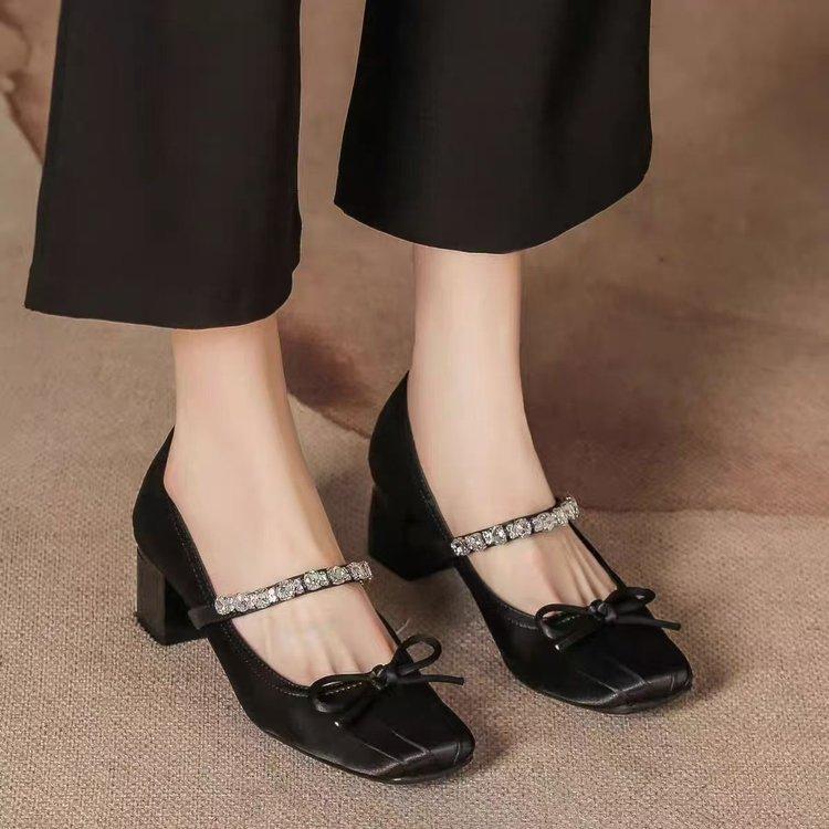 Знаменитые серебряные туфли Мэри Джейн, женские туфли с бантом на толстом каблуке, маленькие кожаные туфли, летние брюки-кюлоты, высокие каблуки