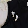 Elegant Flower Insertable Brooch French Style Metal Corsage Ornament Silver Glossy Pin  Women