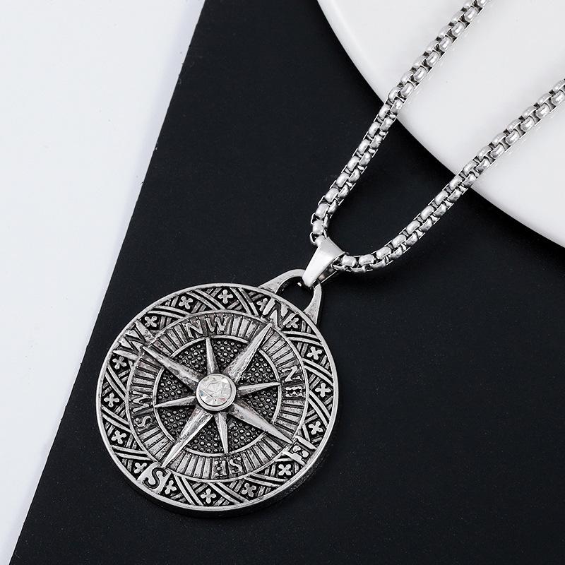 Новый ретро-подвеска-указатель компаса, летнее мужское длинное ожерелье в стиле хип-хоп, аксессуар