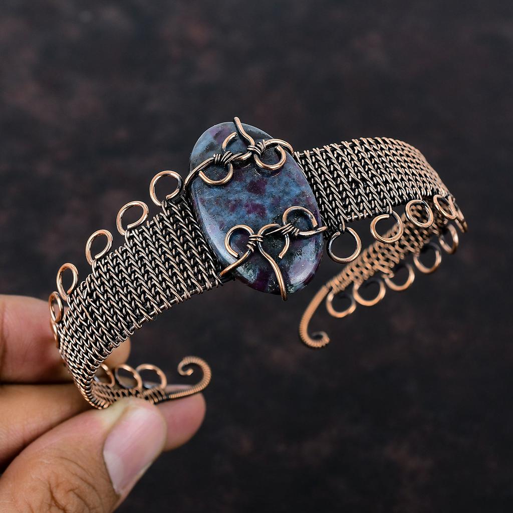 Браслет-манжета из рубина в синем кианите, медная проволока, обернутая манжетой, ручной работы, драгоценный камень, регулируемый браслет-манжета, ювелирные изделия из медной проволоки для подарка