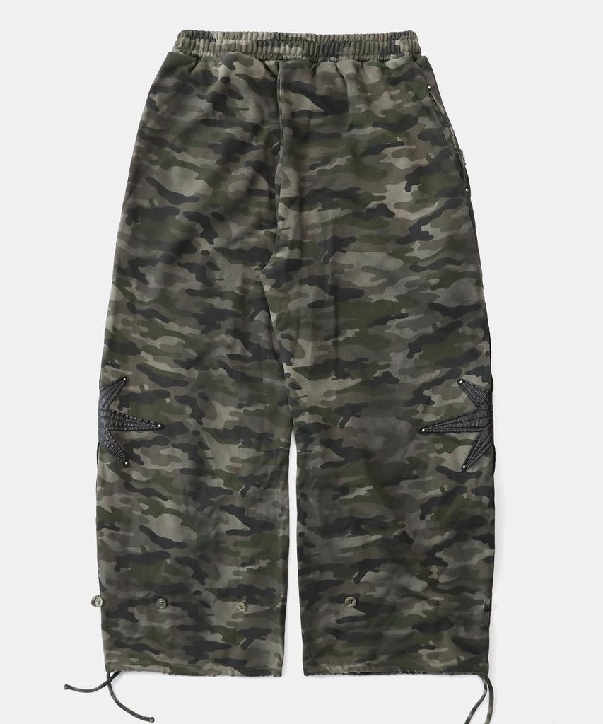 BADBLOOD Cosmo Patch 2-Way Curved Jogger Trousers - Green Camo