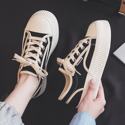 Весенние низкие простые резиновые туфли детские новые универсальные повседневные туфли на платформе, туфли на танкетке, маленькие черные туфли