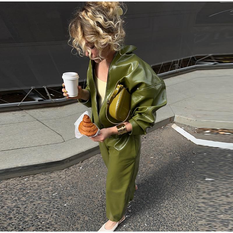 Женская зеленая кожаная куртка со стойкой воротником, модная, на молнии, длинная, свободного кроя, верхняя одежда, шикарная, 2025, новая осенняя мода, уличный стиль, женская одежда