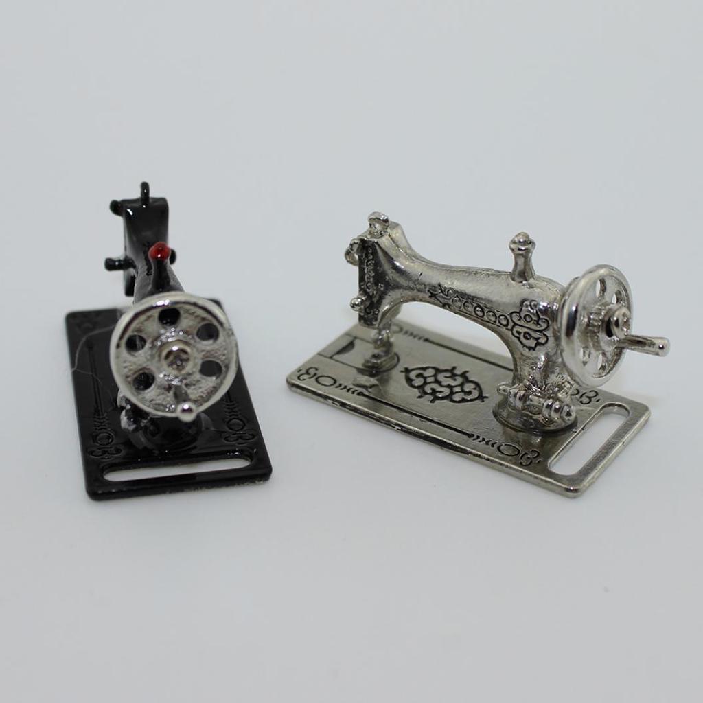Mini Lovely Alloy Sewing Machine Model Toy Dollhouse Miniature Accessories