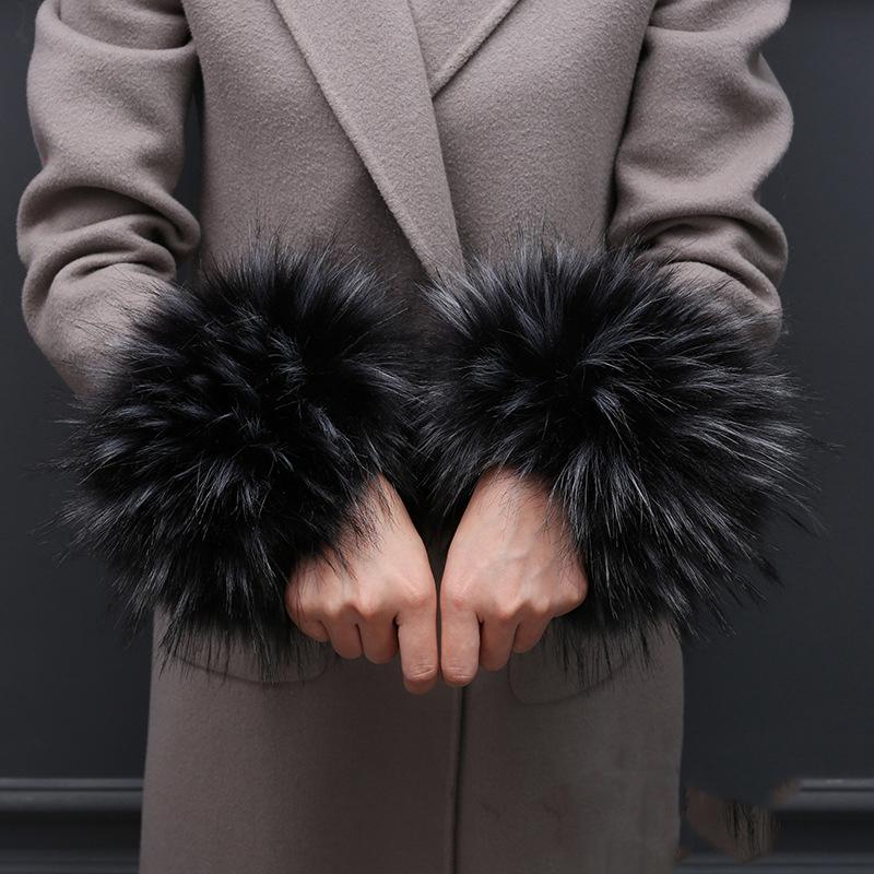 Пушистый нарукавник, женский зимний милый браслет, большие перчатки с кольцом на руку, ветрозащитный рукав из искусственного меха, браслет с имитацией лисьего меха