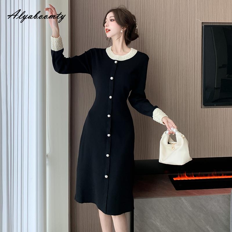 Осенне-зимнее женское черное платье-свитер с круглым вырезом, великолепное вязаное платье с бисером, роскошное праздничное трикотажное платье с нежным жемчугом