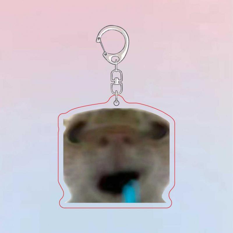 Причудливый брелок для ключей «Котенок»: Юмористический подарок-прикол для рюкзаков и дней рождения