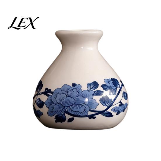 Chinese Style Bonsai Pot Small Blue and White Porcelains Vase, Mini Chinoiserie Bud Vintage Ceramic Decorative Desktop Planter Oriental Handmade