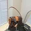 Fashion and High-value Niche Design Shoulder Messenger Bag 2025 New Foreign Style Leopard Print Underarm Bag Small Square Bag