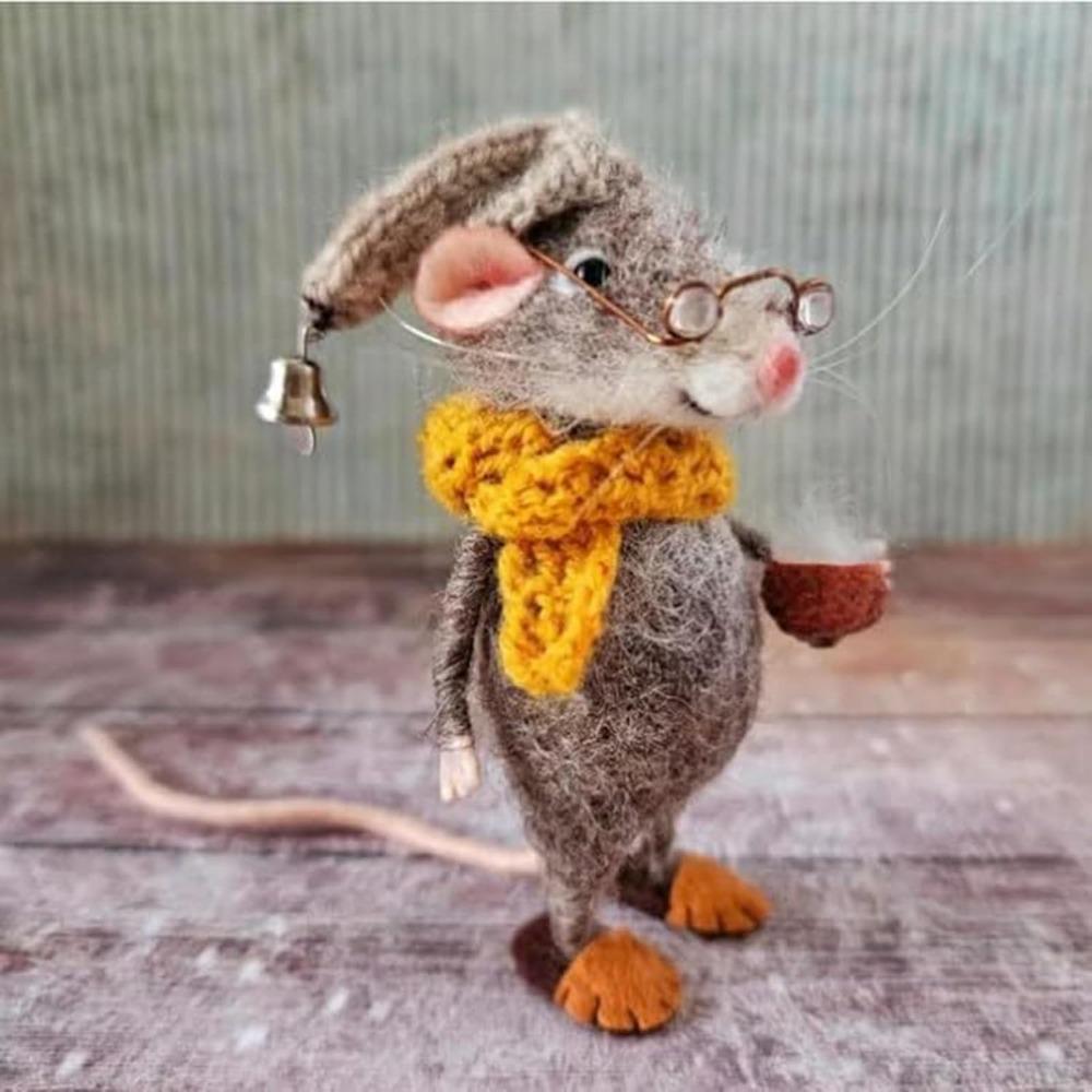 DIY Craft Needle Felted Needle Felted Mouse Ornament, Cute Felt Mice Figurine for Christmas Decor, Christmas Mouse Doll Decorations