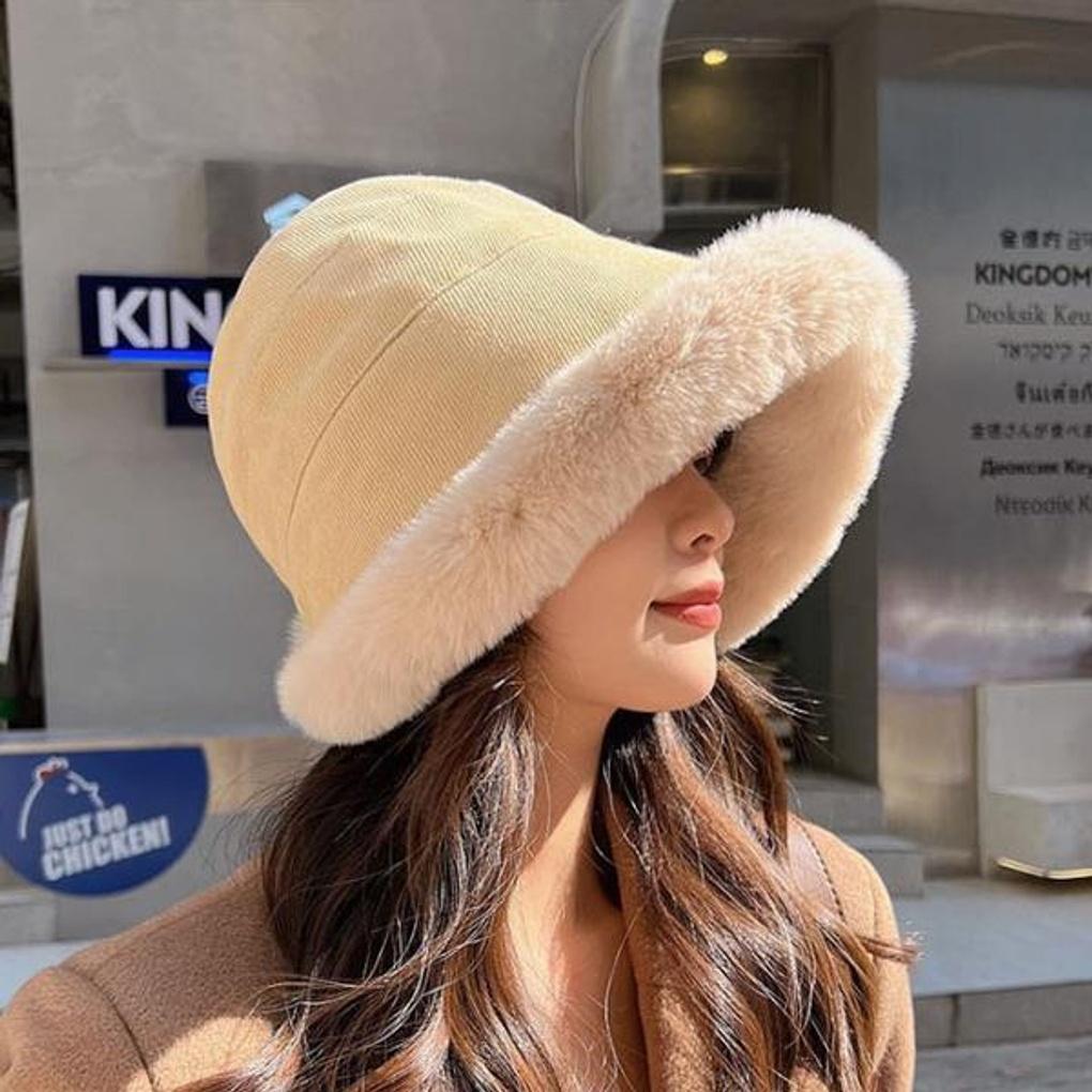 Winter hat, women's bucket hat, fleece lined, fur hat, SLT-DS41