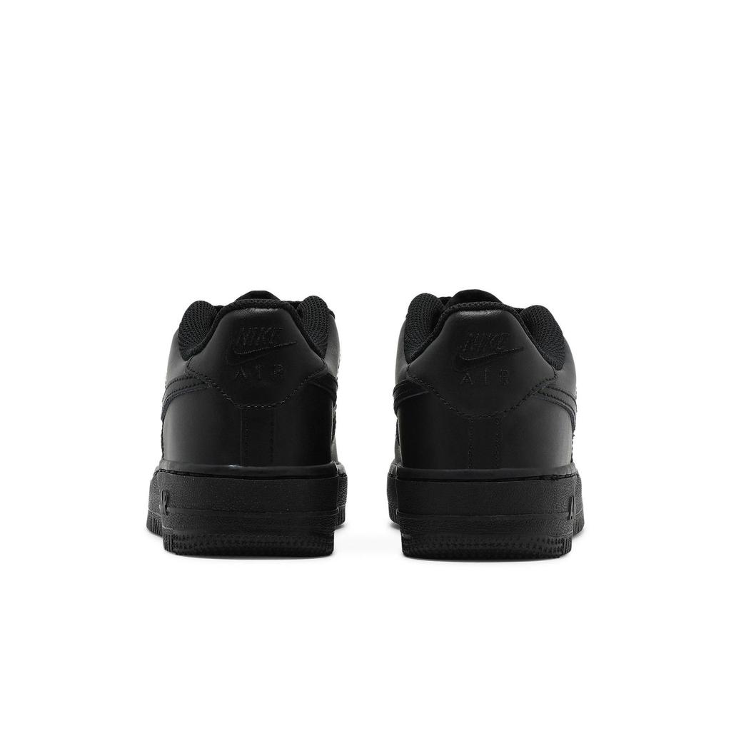 Nike Air Force 1 LE для школьников 'Triple Black' (унисекс) Черные / Черные / Черные Детские скейтбордические кроссовки DH2920 001