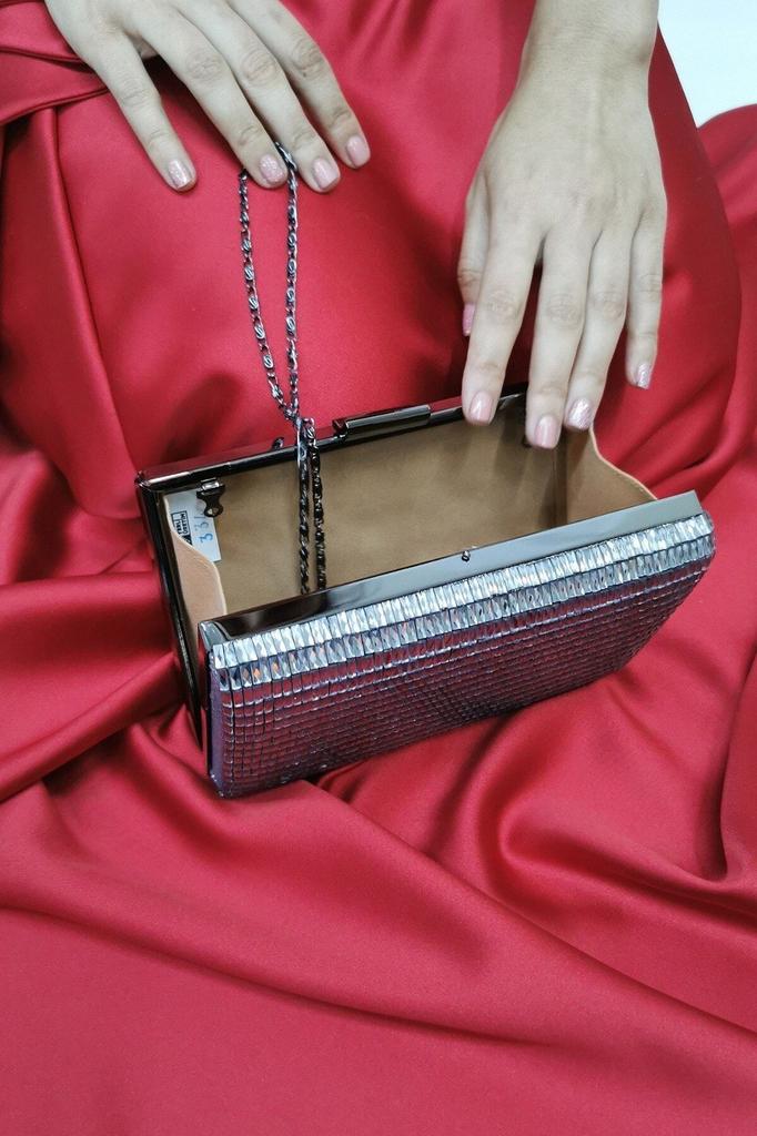 Женская стильная и полезная сумка для вечернего платья Женская вечерняя сумка с цепочкой из платинового стекла и камнями