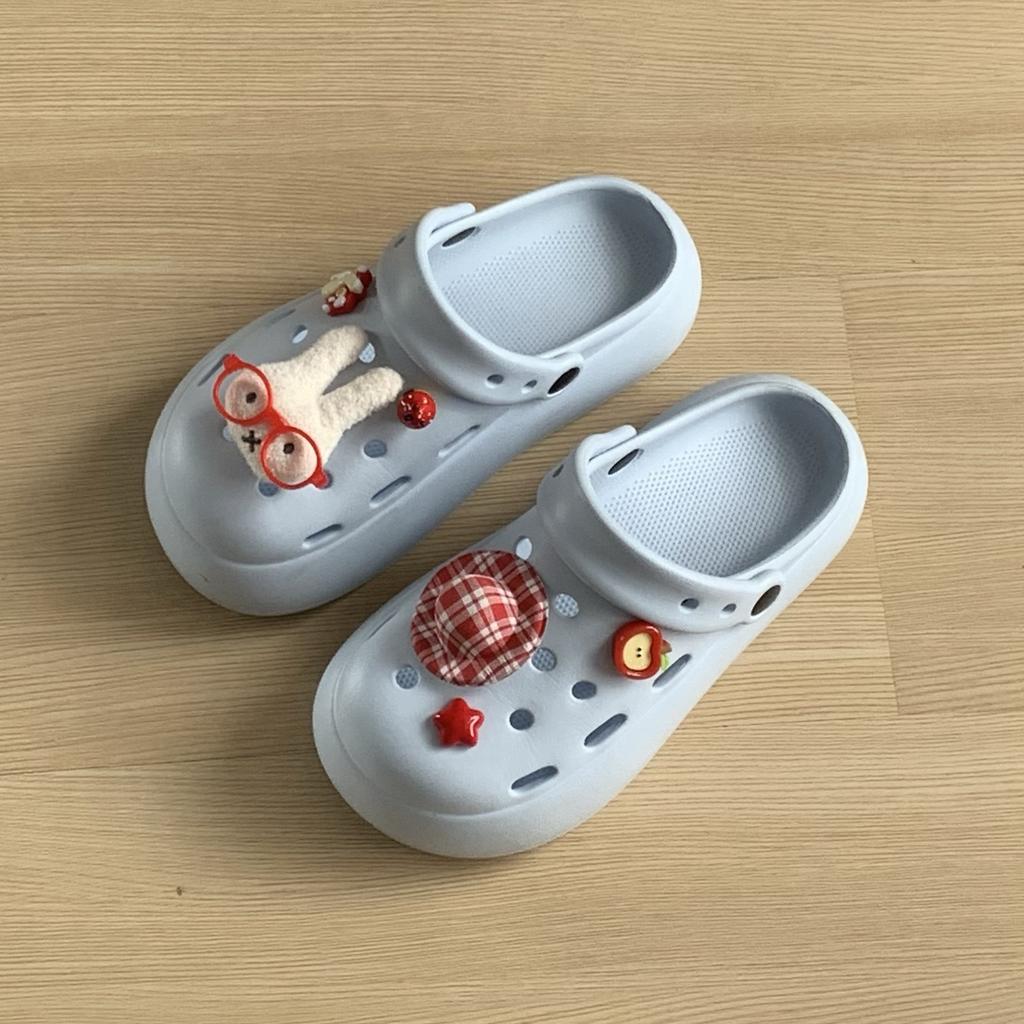 Cartoon Cute Hole Shoes, New Summer Products, Non-slip and Height-increasing Bag Head Cool Slippers