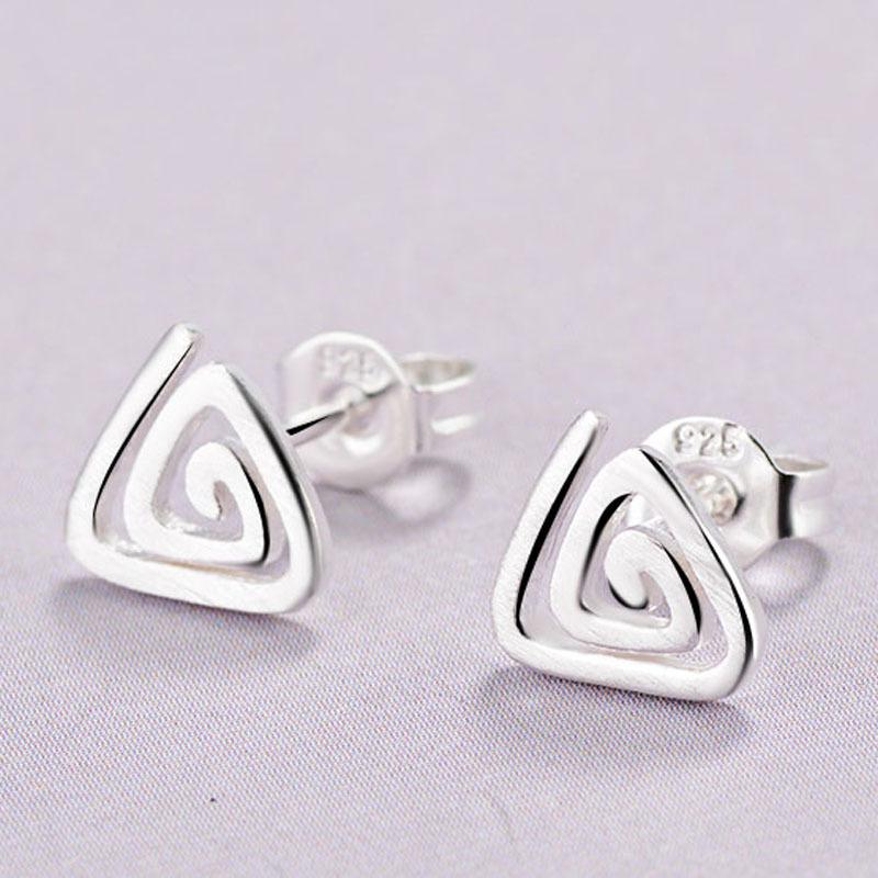 Japanese Minimalist Stud Earrings Versatile Personality Fresh And Elegant Ear Jewelry For Daily Wear