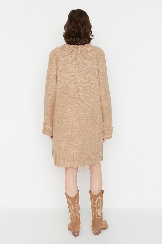 Women's Fashionable Stylish Cardigan Black Wide Fit Soft Textured Knitwear Cardigan