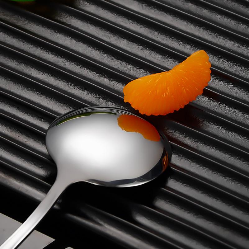 Прочный набор западных столовых приборов из нержавеющей стали 1010: Нож, вилка и ложка для перемешивания для стейка и обеда.