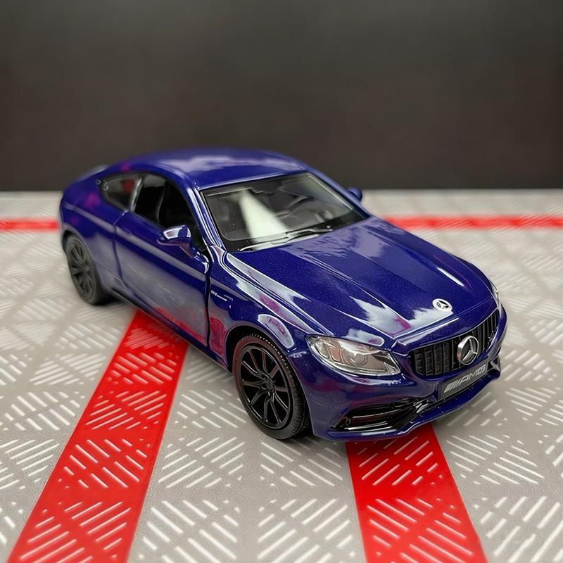 1:36 Модель Спортивного Автомобиля из Сплава Mercedes-Benz C63S CLS63 AMG Coupe Литье под Давлением Металлические Транспортные Средства Модель Автомобиля Коллекция Симуляции Подарок для Детей