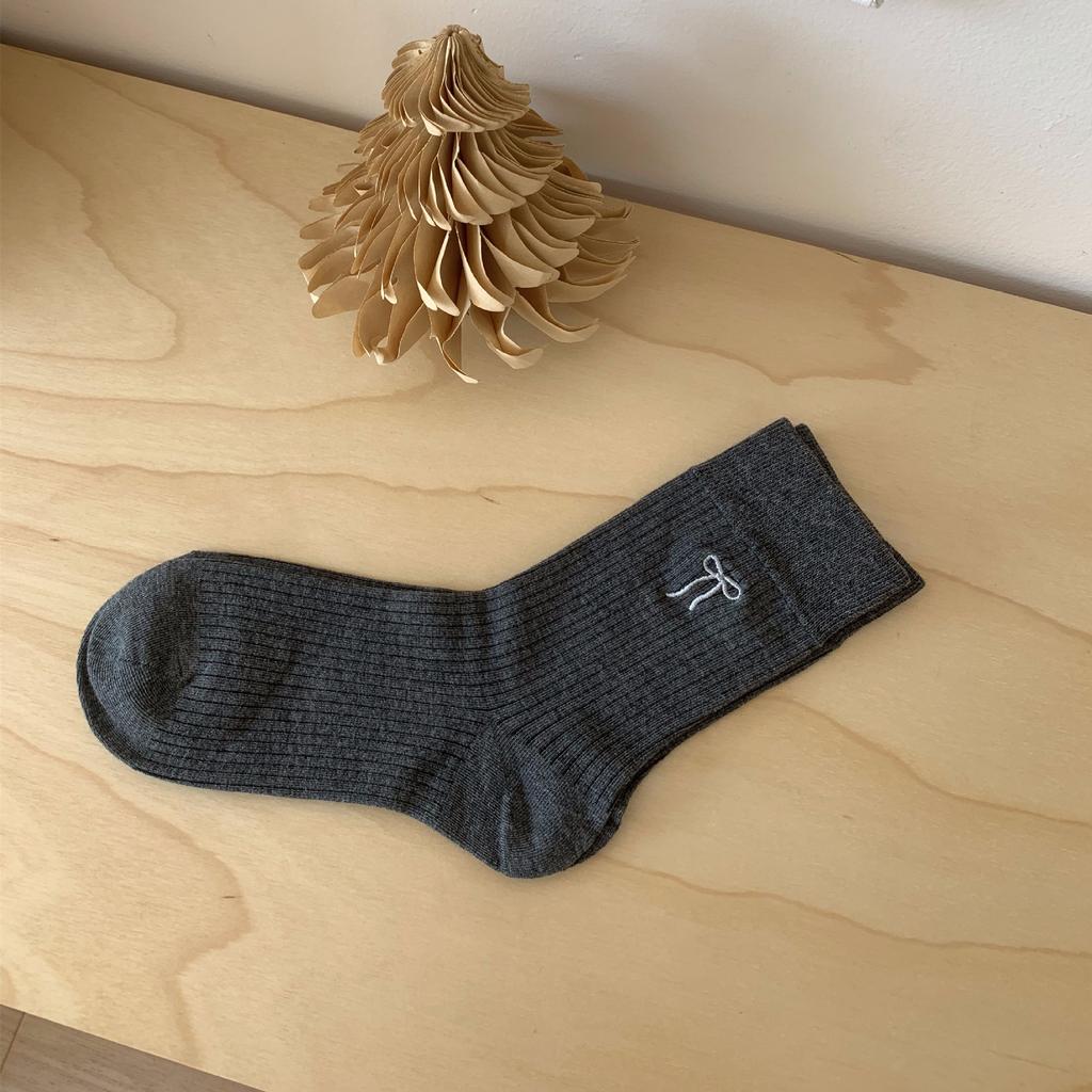 Autumn Socks Embroidered Bow Mid-Tube Socks Socks Trendy Solid Color Versatile Cotton Socks