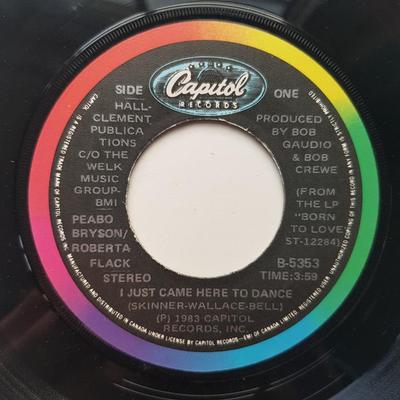 7-дюймовая пластинка PEABO BRYSON / ROBERTA FLACK - I Just Came Here To Dance B5353 Capitol Records 1983 Канада Soul/Funk Б/у