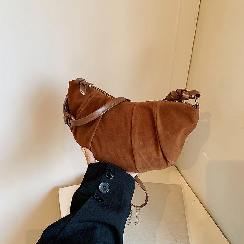 Высококачественные нишевые сумки для женщин Ретро и модные сумки в форме пельменей Сумки через плечо на одно плечо Универсальные сумки в форме круассана