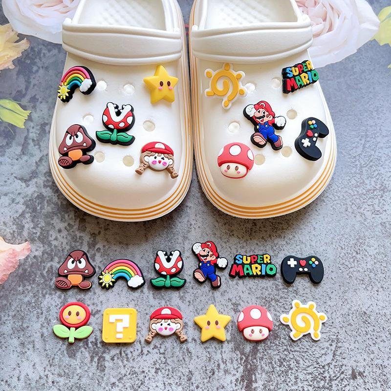 Мультяшные подвески для обуви: ПВХ пряжки для Crocs, сандалий и пляжной обуви, сделанные своими руками.
