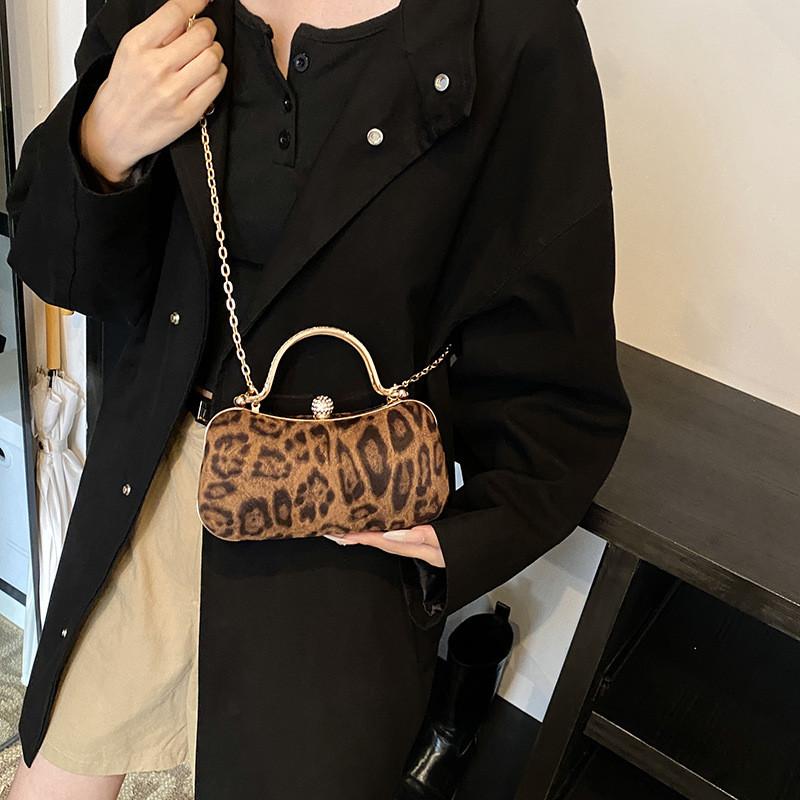 Retro Chic Small Square Handbag For Women Stylish Pu Material Fall Colors