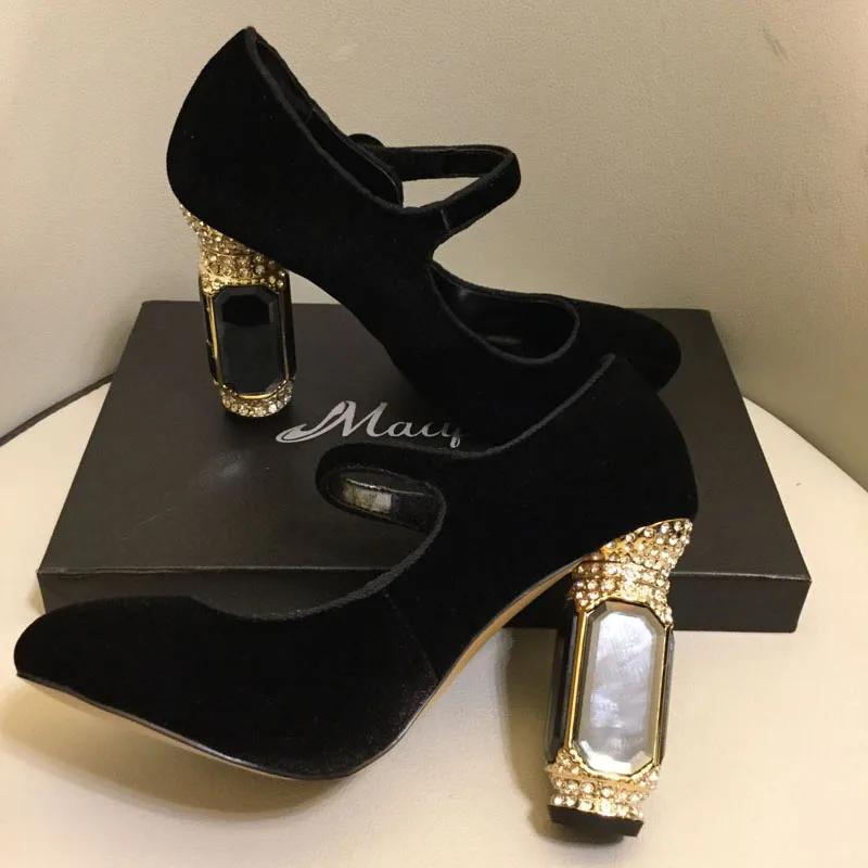 2025 Новые бархатные женские сандалии с круглым носком, драгоценными камнями, стразами, блестящим каблуком, на толстом высоком каблуке, неглубокие, для вечеринок, сцены