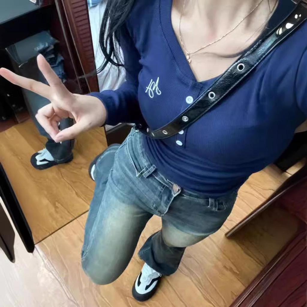 Сладкий и пикантный женский трендовый топ с V-образным вырезом, облегающего кроя, с длинным рукавом