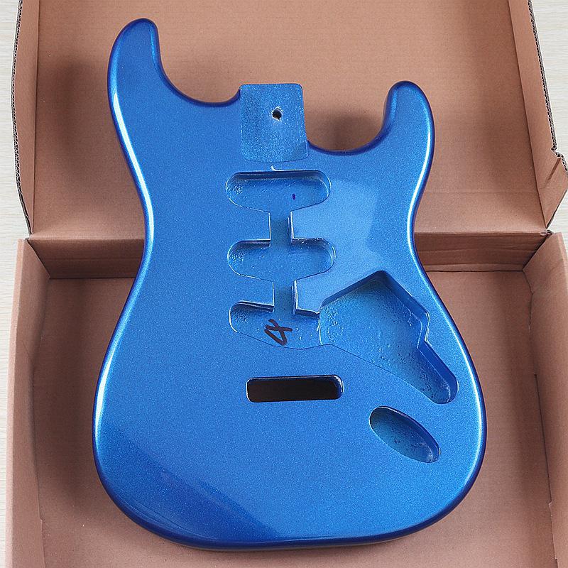 Metallic Blue Glossy Poplar Electric Guitar Body with Three Single-Coil Pickups for DIY Modification