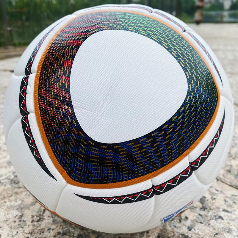 High Quality PU Soccer Balls for Men Size 5 Adult Football Child Adult Outdoor Sports Training Ball Champions Game Gift Football