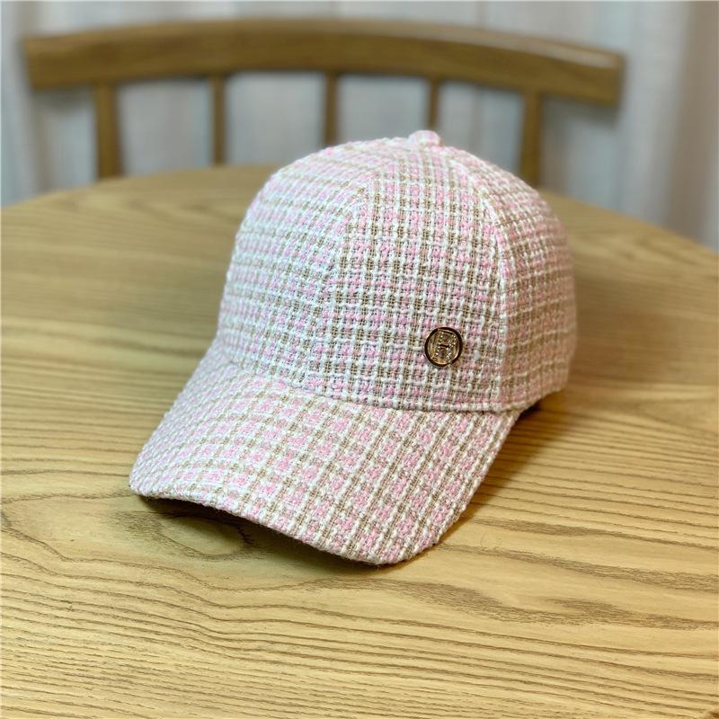 New Korean Style Ins Houndstooth Plaid Rhinestone R-labeled Sunshade Baseball Hat for Women In Autumn and Winter Versatile Casual Peaked Cap