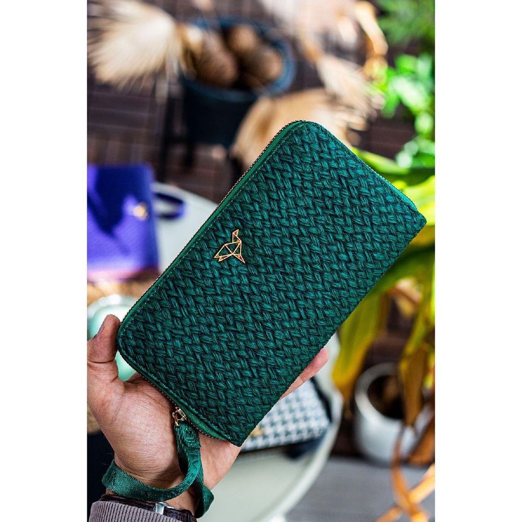 Tilburg Кошелек-портфель с ручкой на запястье и соломенным узором сливово-фиолетового цвета с большим количеством визитниц