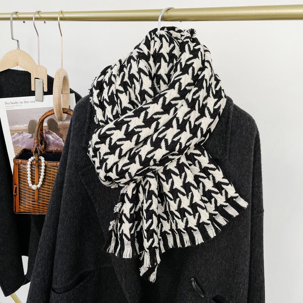 Fashion Qiandongge Scarf Shawl Versatile Clothing Large Size Extended Autumn and Winter Scarf Warm Printed Scarf
