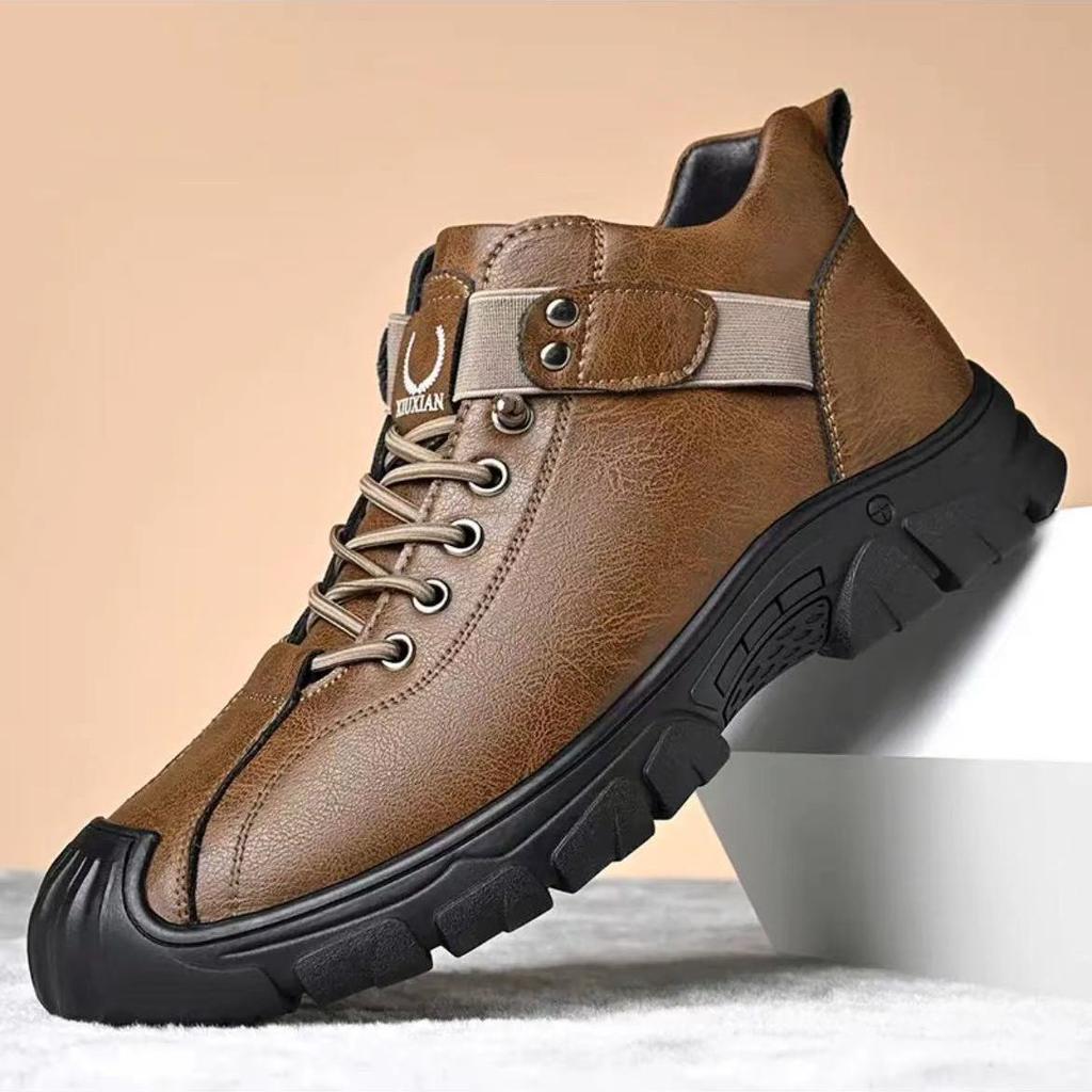 Men's Shoes Round Head Autumn and Winter Casual Leather Shoes Men's Velvet Warm Low-top Cotton Shoes Non-slip Thick-soled Snow Boots