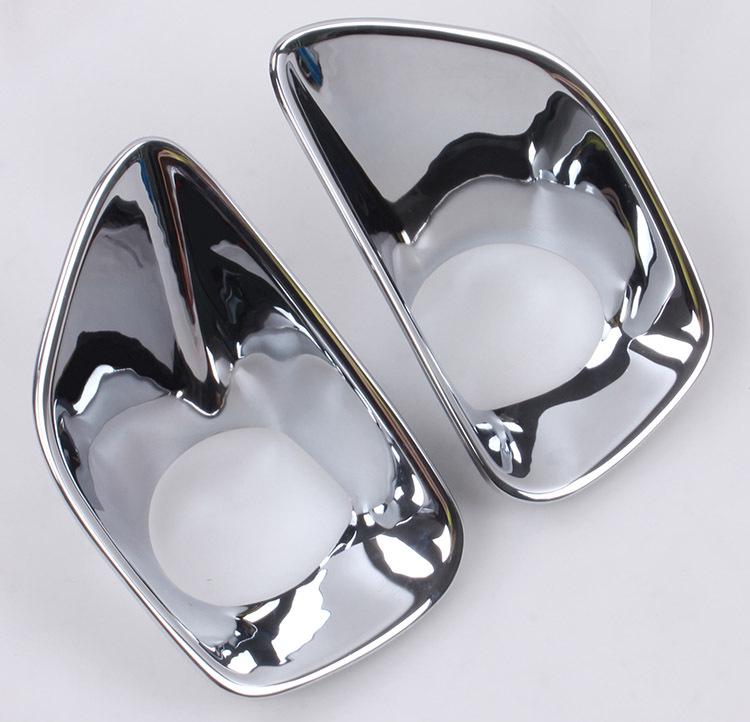 Хромированные накладки на передние противотуманные фары из АБС-пластика для Grand Cherokee 2011 года