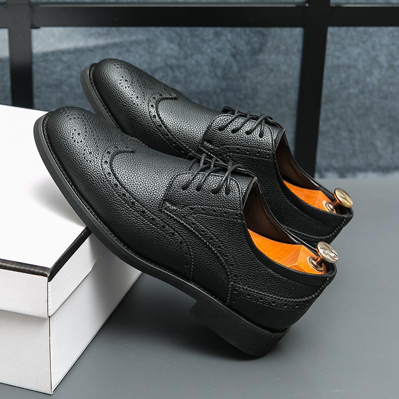 Fashion British Style Luxury Designer Shoe Non Slip Office Flats Men Casual Lether Shoes Breathable Male Formal Dress Oxfords Work Shoes