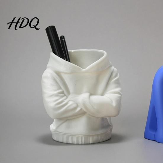Персонализированный настольный держатель для ручек 3D-печать Держатель для худи со скрещенными руками Большая вместимость Настольный органайзер Прочный Держатель для толстовки Злодей Канцелярские товары Устойчивая основа