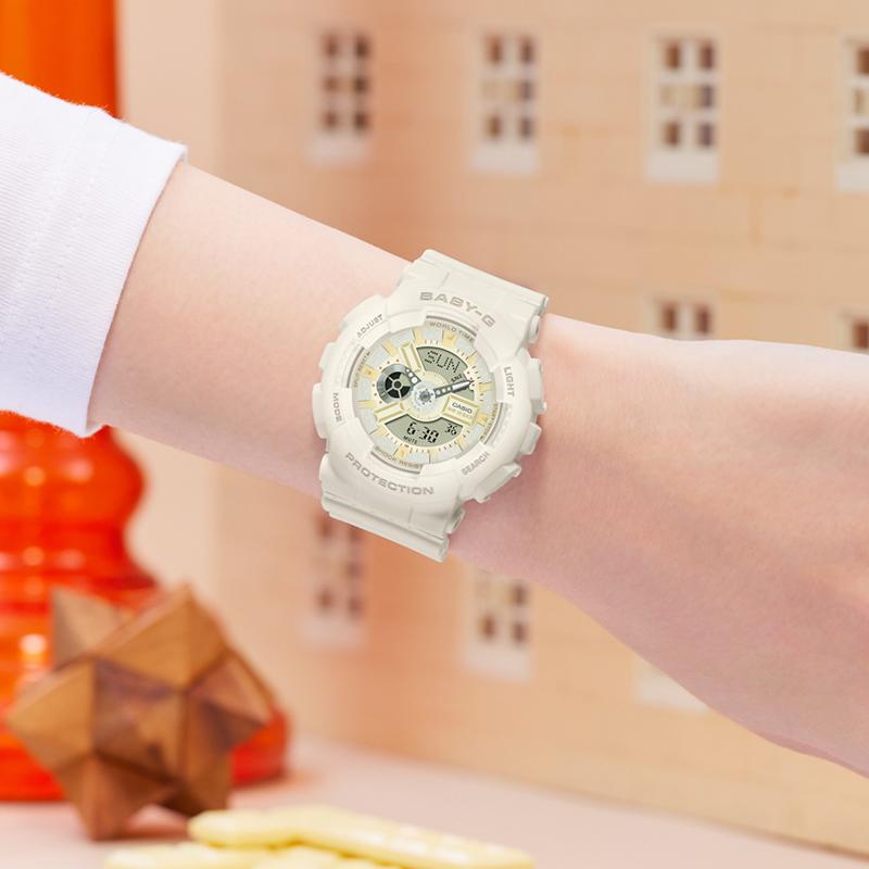 Casio BABY-G Серия 'Шоколадная тема' Ударопрочные и водонепроницаемые Спортивные и для отдыха Милый круглый циферблат Кварцевый механизм Ремешок из смолы Японские BA-110XSW-7APRQ