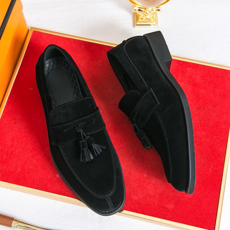 Мода Мода Повседневная Кожаная Обувь Мужская Обувь На Плоской Подошве Слипоны Мужская Повседневная Обувь Высокого Качества Мужские Лоферы Мокасины с Кисточками Замшевая Обувь для Вождения