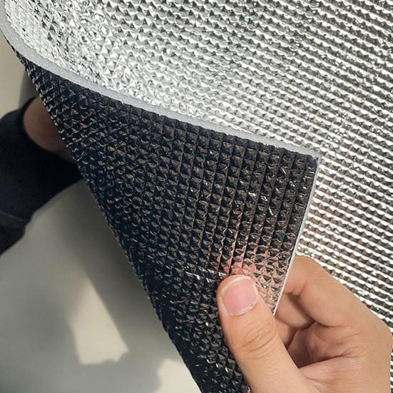 Теплоизоляционная оконная пленка Алюминиевая фольга Светоотражающая пленка для защиты от посторонних глаз Защита от УФ-лучей Оконная пленка с присоской для дома, офиса, спальни, гаража