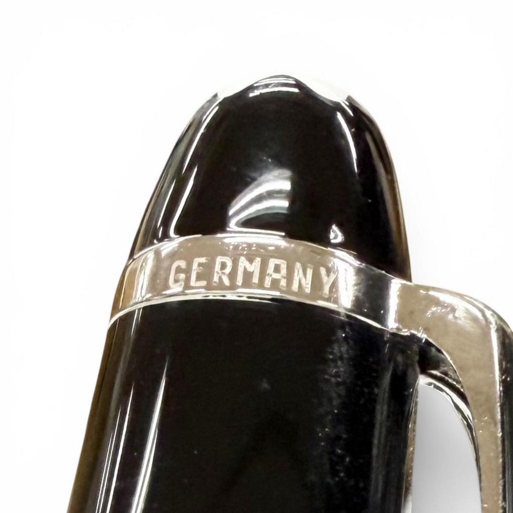 Great MONTBLANC Ballpoint pen Meisterstück Classic Platinum Line black mens Used