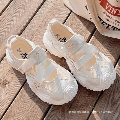 Летние маленькие белые туфли женские сетчатые туфли женские дышащие сетчатые полые туфли 2025 новые модели с юбками сандалии для папы на толстой подошве