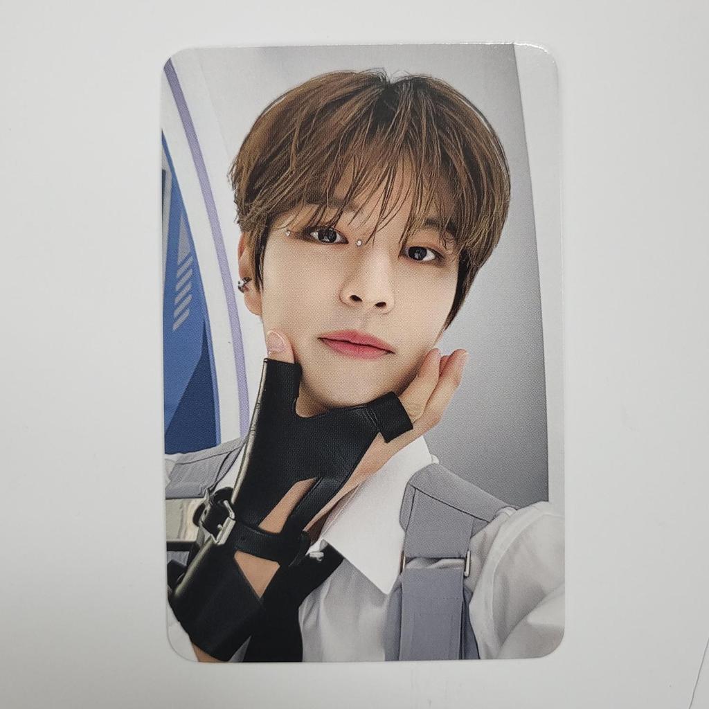 Stray Kids Фотокарточка с мероприятия PILOT JYP SHOP