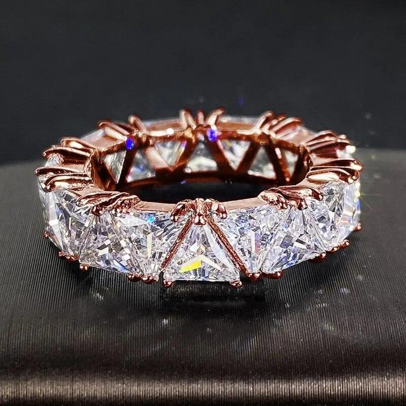 Роскошные обручальные кольца-обещания для женщин, уникальный треугольный дизайн с кубическим цирконием, высокое качество, новые модные украшения, дропшиппинг