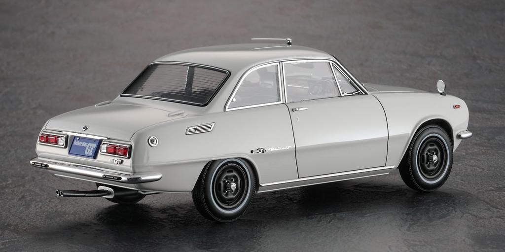Hasegawa Isuzu Berrett 1600GT Plastic Model 20668 1/24 (1969)